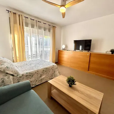 Juan Carlos I Mas Que Apartment Murcia